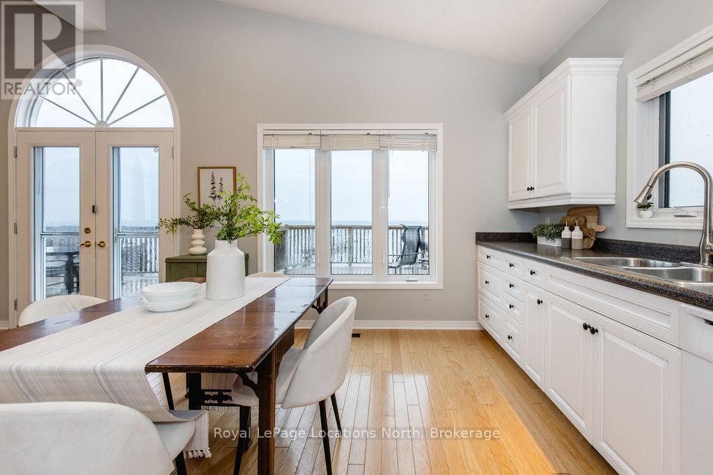 46 William Avenue, Wasaga Beach, Ontario  L9Z 2X3 - Photo 25 - S12870850