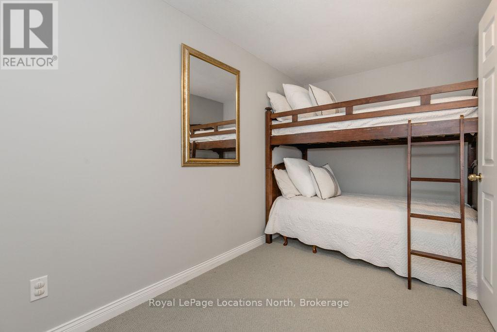 46 William Avenue, Wasaga Beach, Ontario  L9Z 2X3 - Photo 32 - S12870850