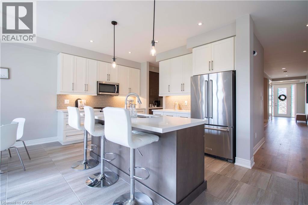 19 Secinaro Avenue, Ancaster, Ontario  L9G 0C6 - Photo 14 - 40811434