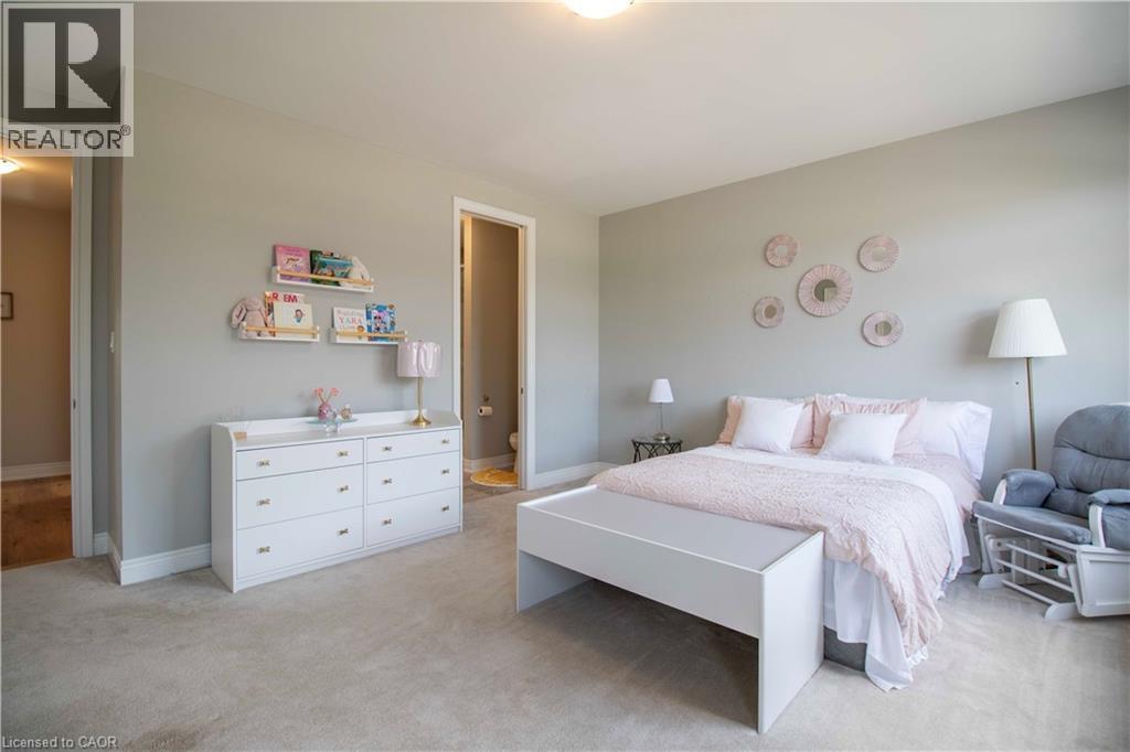 19 Secinaro Avenue, Ancaster, Ontario  L9G 0C6 - Photo 39 - 40811434