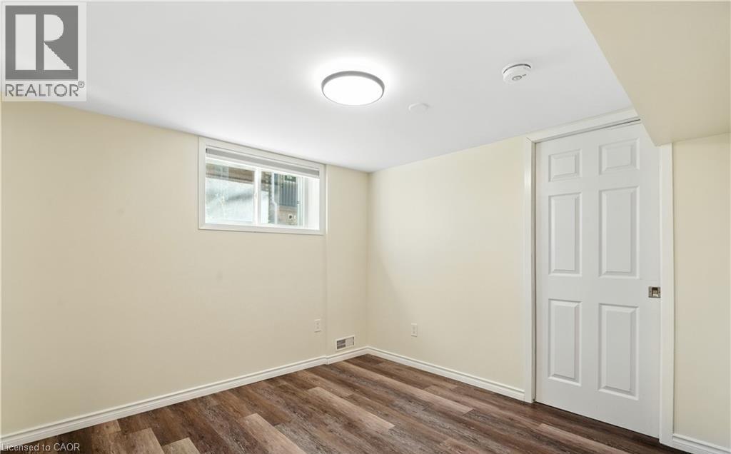 154 Montgomery Road Unit# Unit C (Bsmt), Kitchener, Ontario  N2H 3P6 - Photo 11 - 40811412