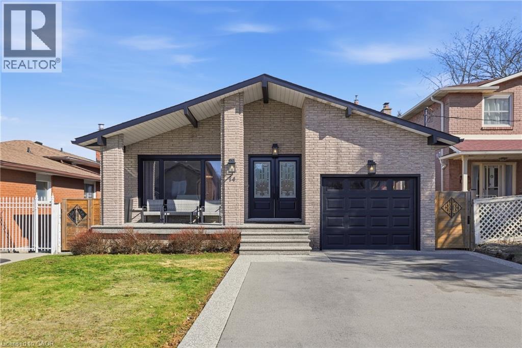 14 ATKINS Drive, hamilton, Ontario