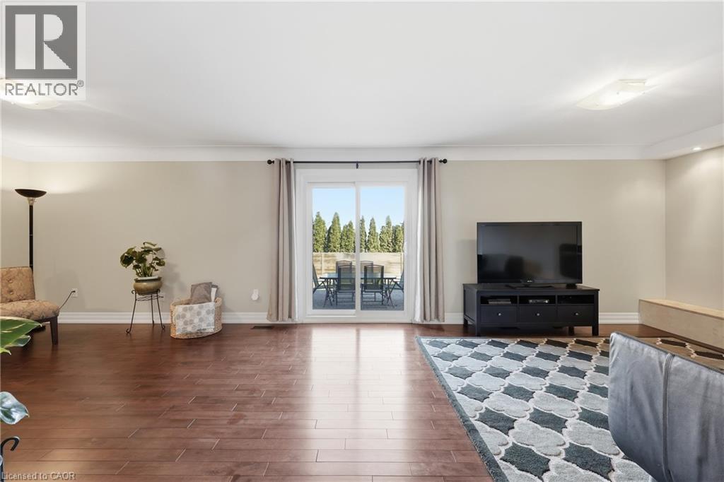 14 Atkins Drive, Hamilton, Ontario  L9C 6S1 - Photo 26 - 40811396