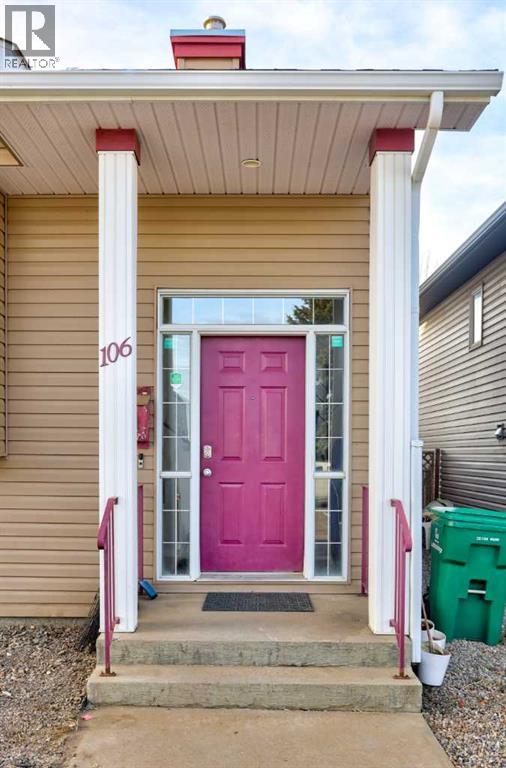 106 Peigan Court W, Lethbridge, Alberta  T1K 7N8 - Photo 2 - A2275468