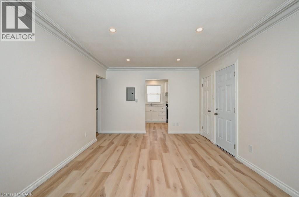 433 Guelph Street Unit# 4, Kitchener, Ontario  N2H 5X9 - Photo 2 - 40808856