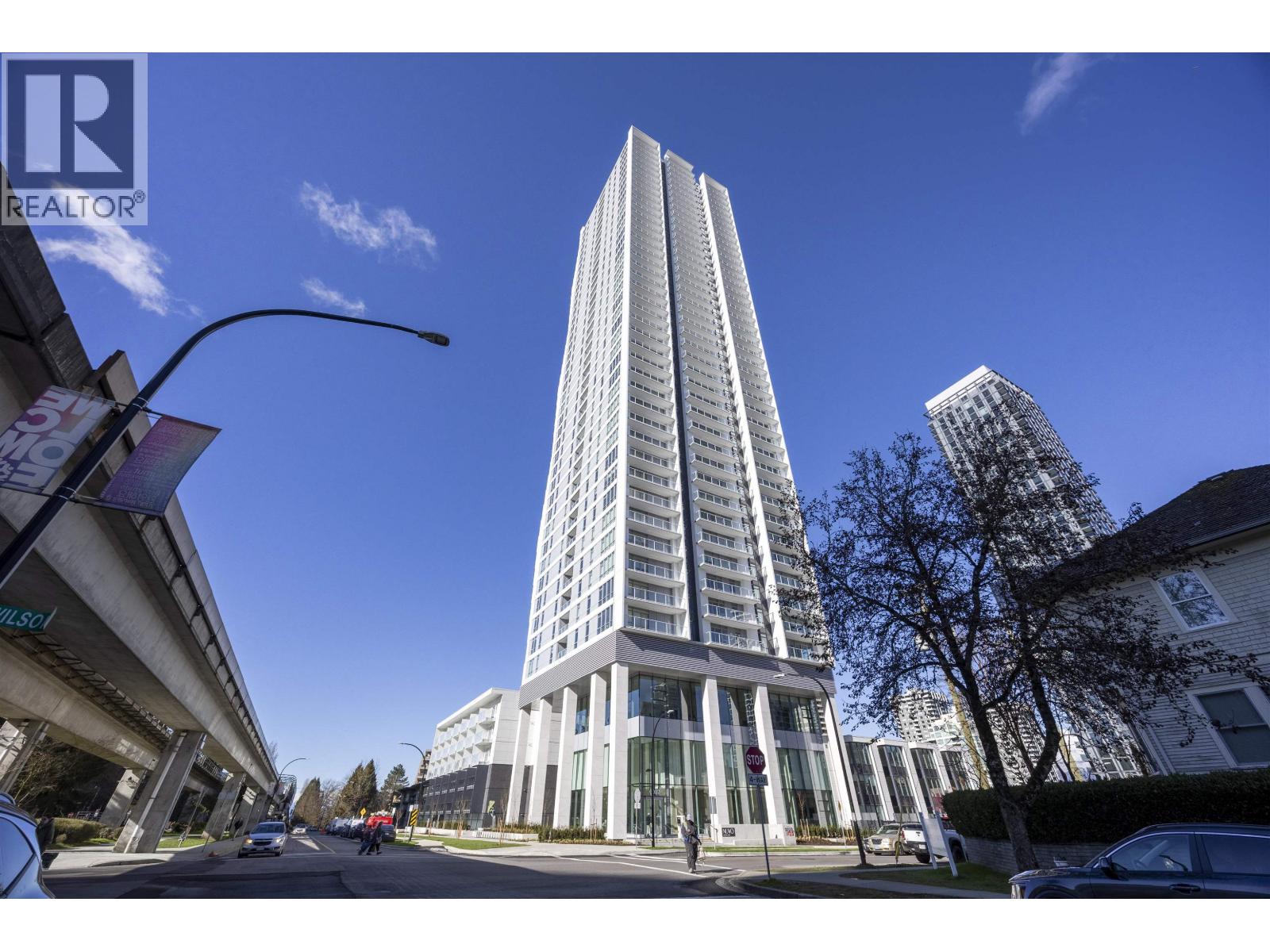 2702 6087 Wilson Avenue, Burnaby, British Columbia  V5H 0M1 - Photo 1 - R3098306