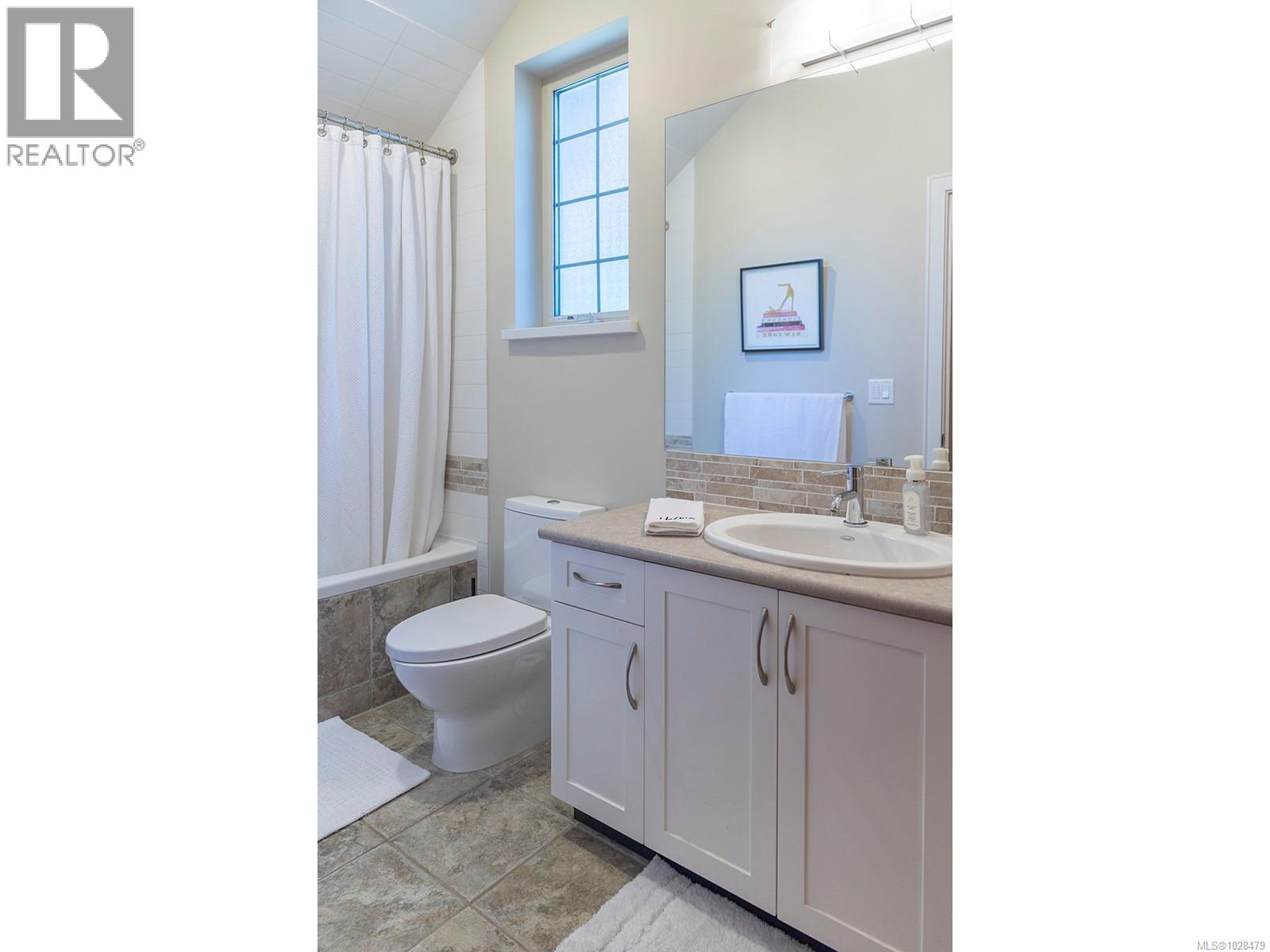 1267 Oceanwood Lane, Saanich, British Columbia  V8X 0A4 - Photo 57 - 1028479