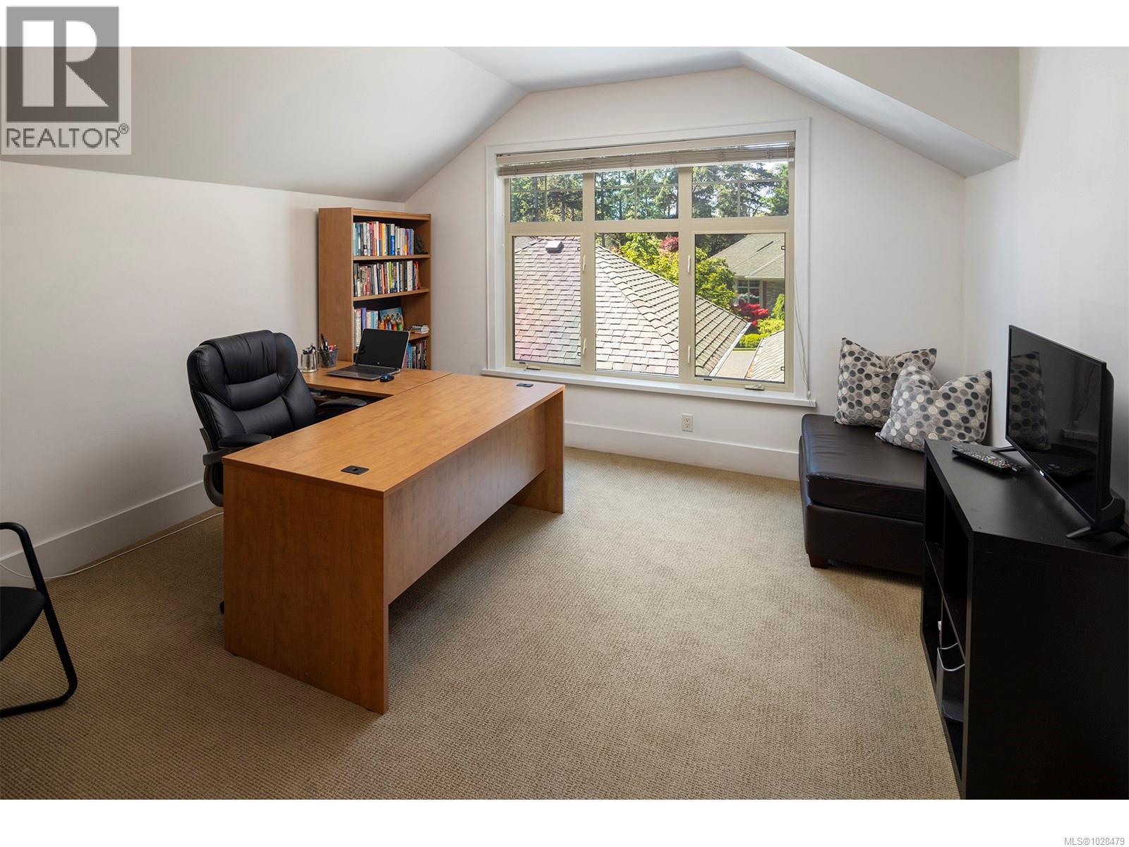 1267 Oceanwood Lane, Saanich, British Columbia  V8X 0A4 - Photo 77 - 1028479