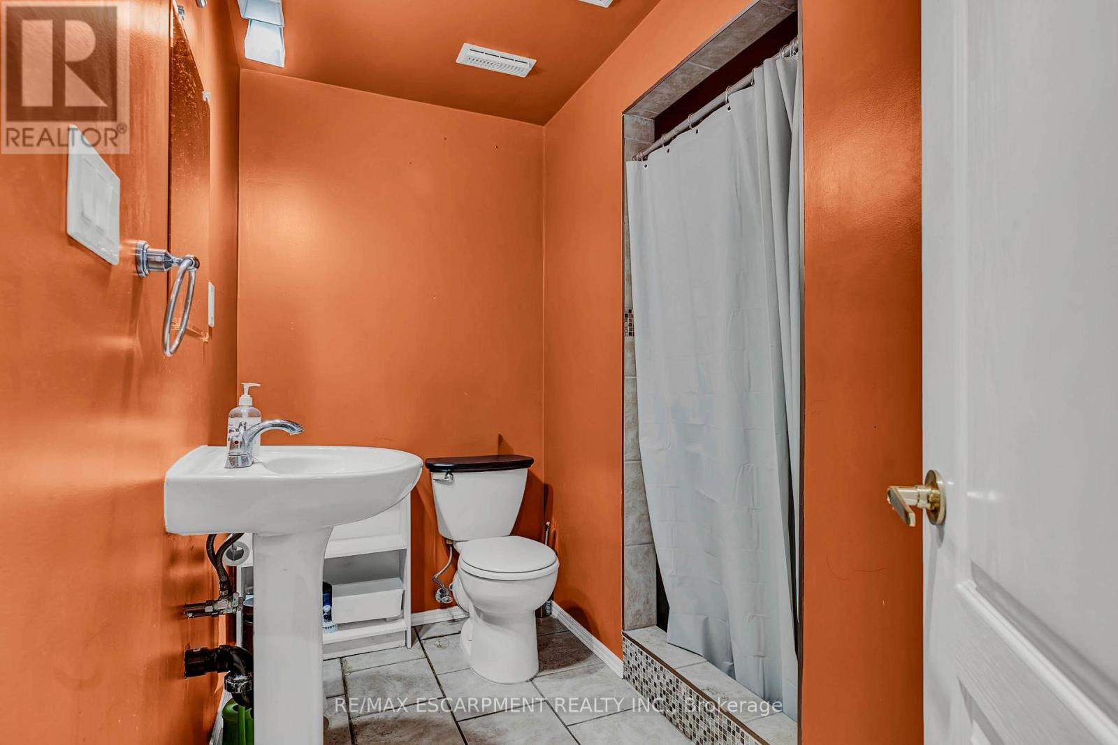 2 - 58 Waterloo Street, Brantford, Ontario  N3T 3R8 - Photo 21 - X12835564