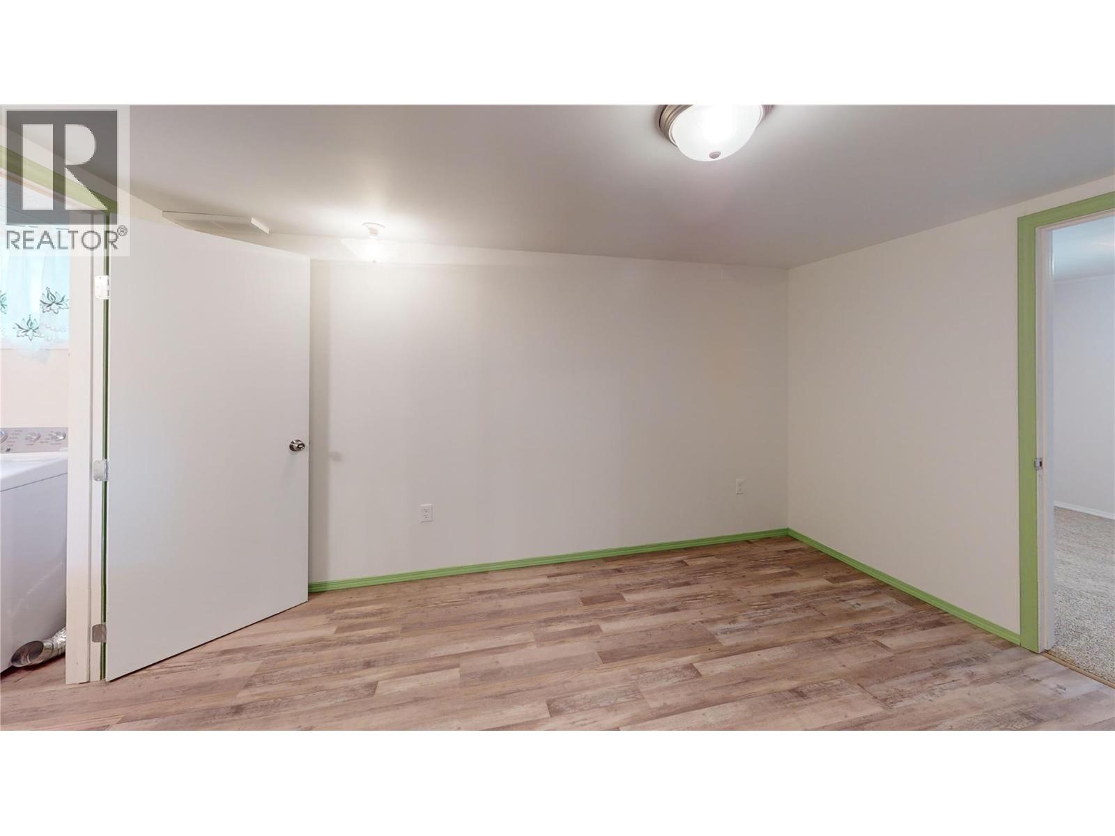 510 12th Avenue N, Creston, British Columbia  V0B 1G5 - Photo 34 - 10377509