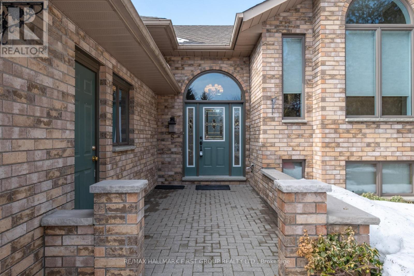 5 Ports Drive, Kawartha Lakes, Ontario  K0M 1A0 - Photo 2 - X12870790