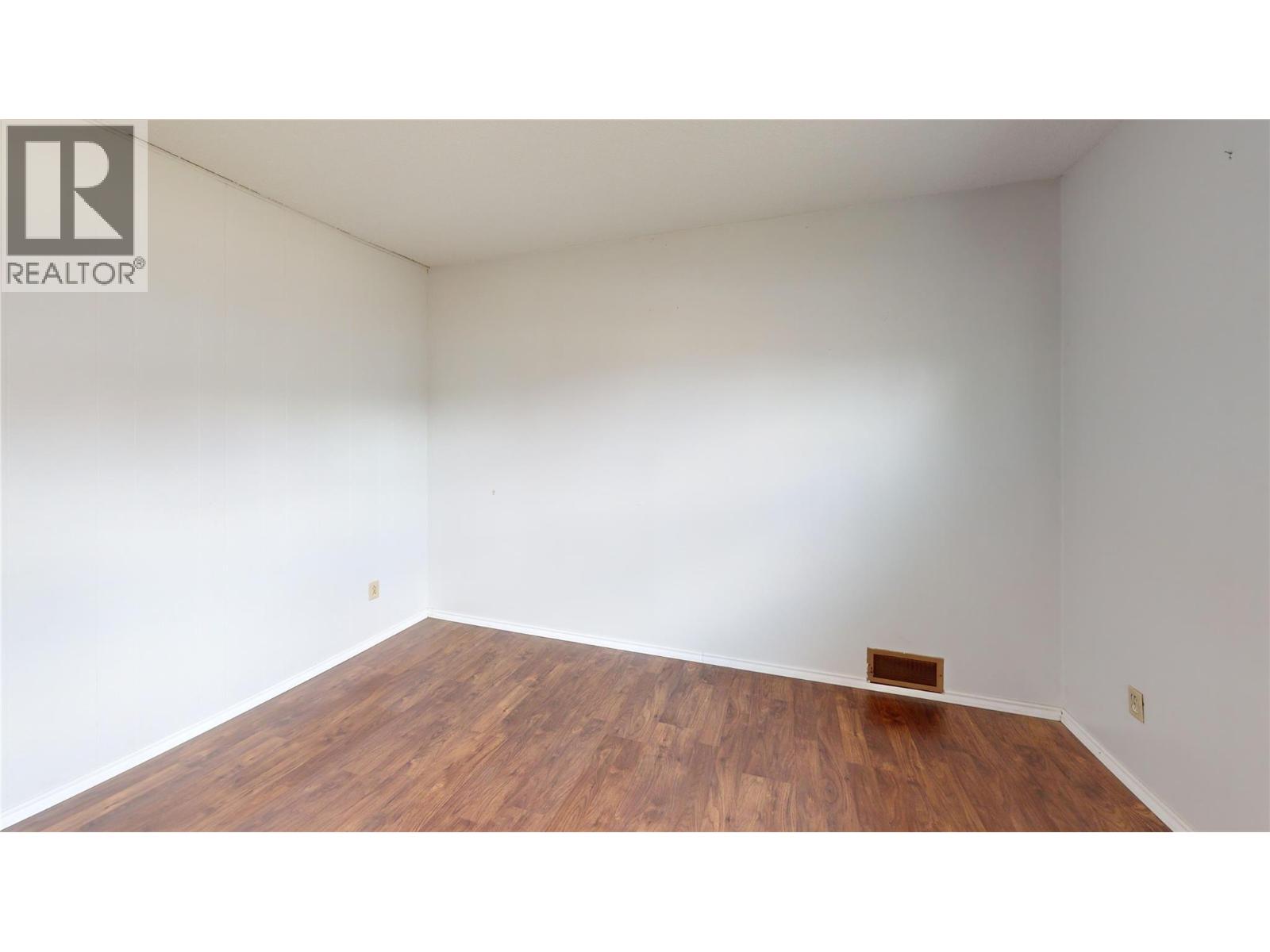 510 12th Avenue N, Creston, British Columbia  V0B 1G5 - Photo 35 - 10377509