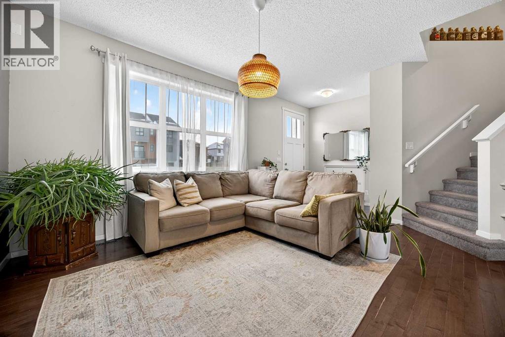 369 Walden Parade Se, Calgary, Alberta  T2X 0Z9 - Photo 4 - A2288126