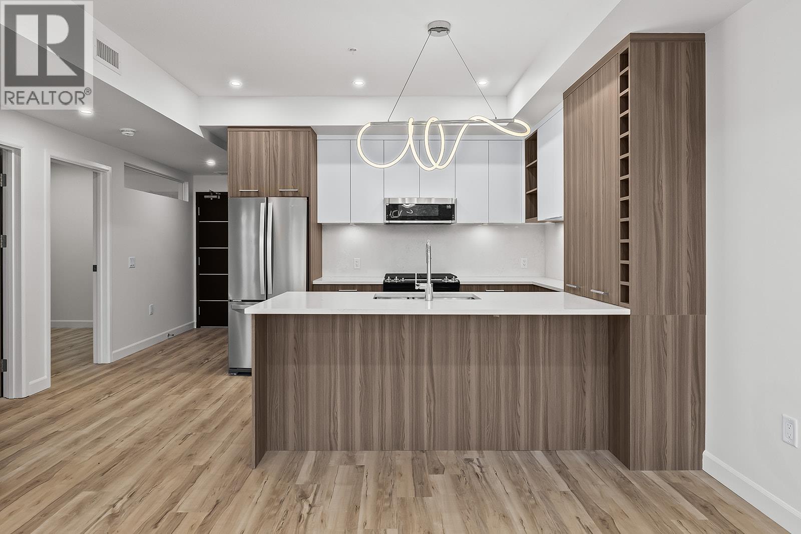 630 Boynton Place Unit# 305, Kelowna, British Columbia