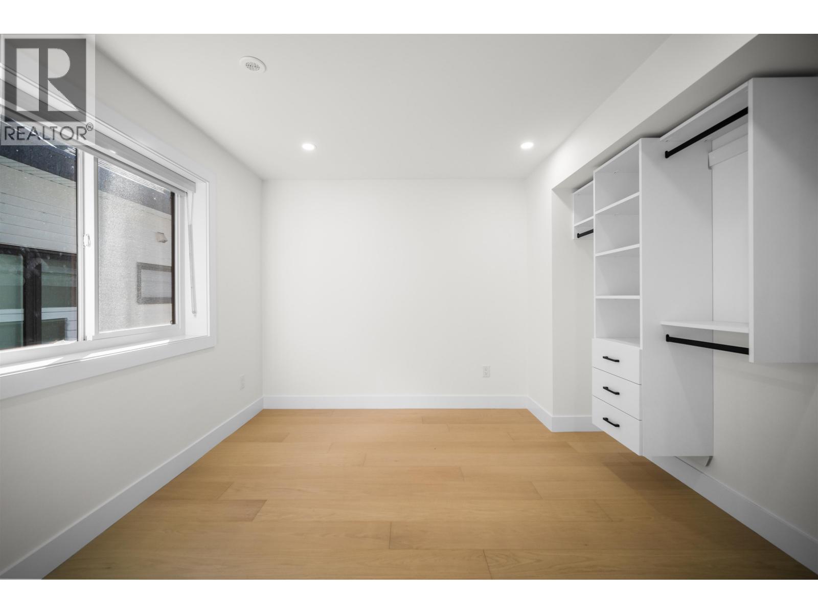 1 3576 E Pender Street, Vancouver, British Columbia  V5K 2E3 - Photo 10 - R3098482