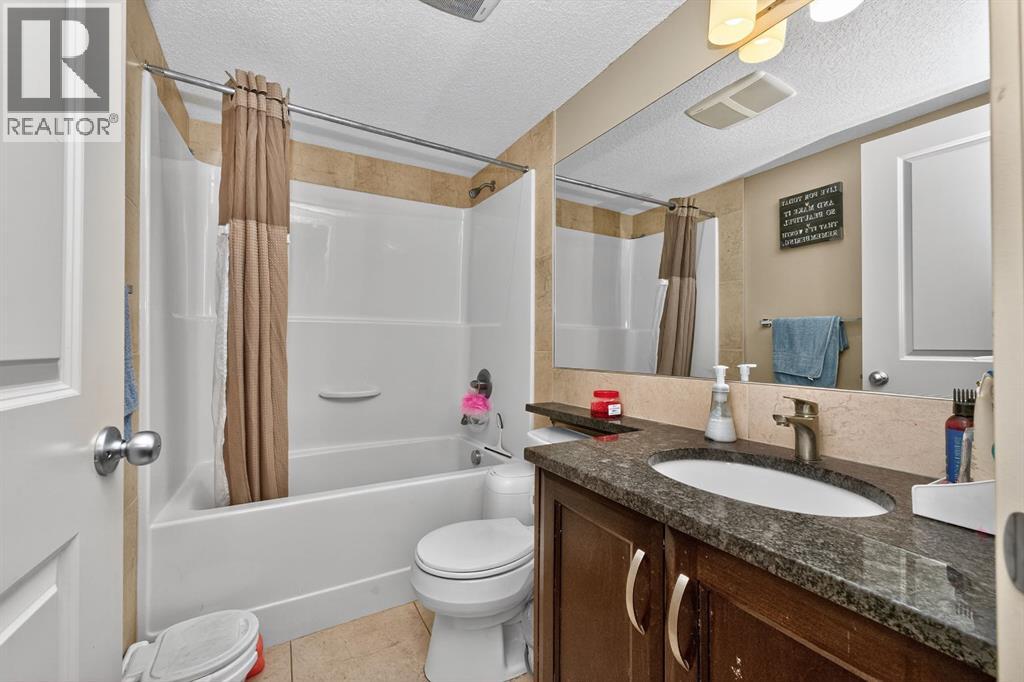 1303, 6118 80 Avenue Ne, Calgary, Alberta  T3j 1B3 - Photo 12 - A2288584