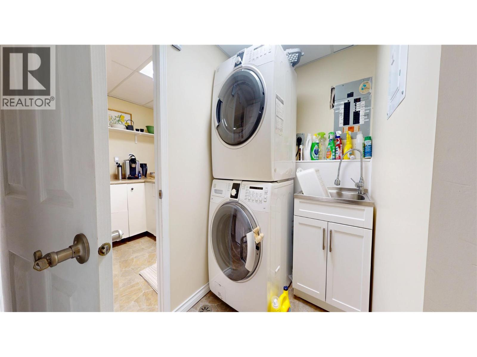 2601 3a Street S, Cranbrook, British Columbia  V1C 4V8 - Photo 34 - 10378897