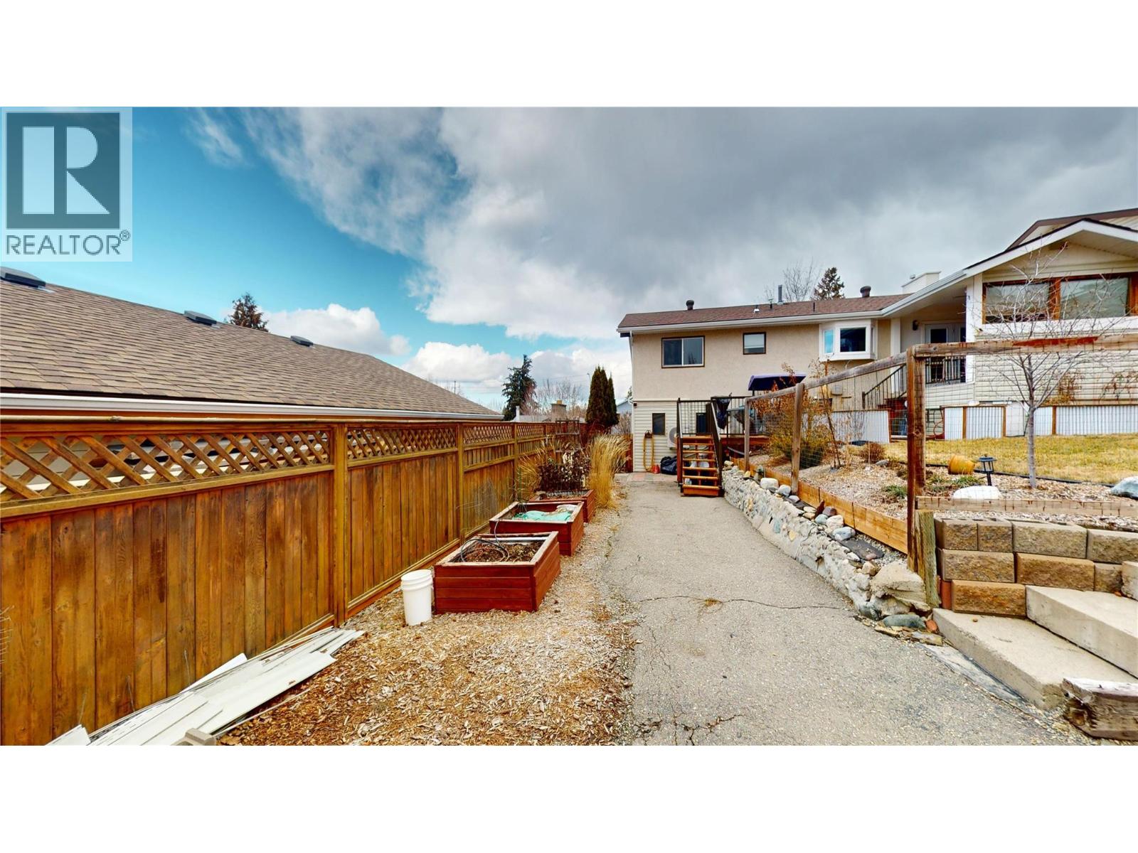 2601 3a Street S, Cranbrook, British Columbia  V1C 4V8 - Photo 39 - 10378897