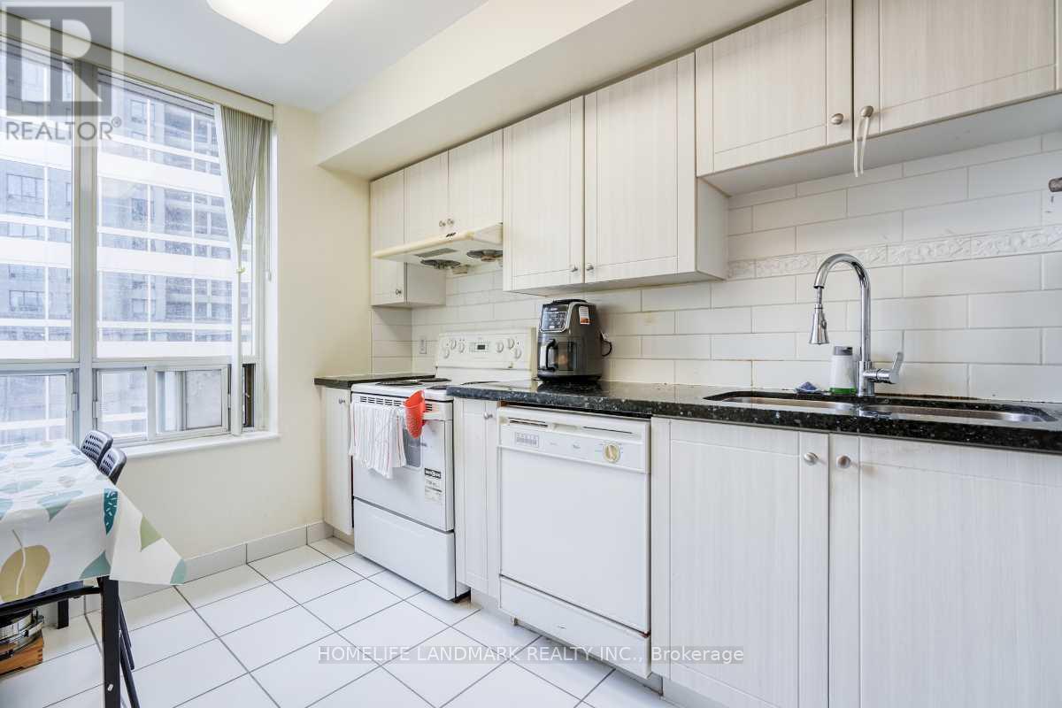 302 - 260 Doris Avenue, Toronto (Willowdale East), Ontario  M2N 6X9 - Photo 10 - C12870748