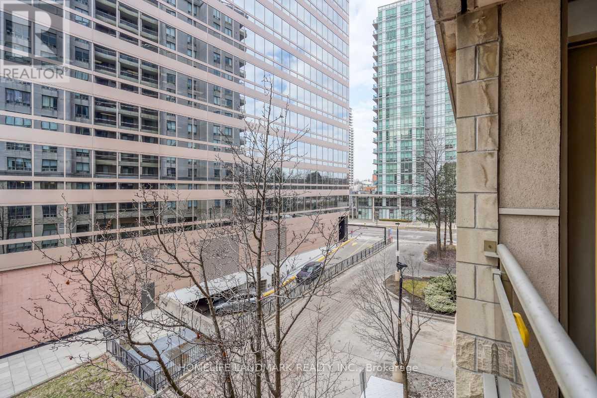 302 - 260 Doris Avenue, Toronto (Willowdale East), Ontario  M2N 6X9 - Photo 19 - C12870748