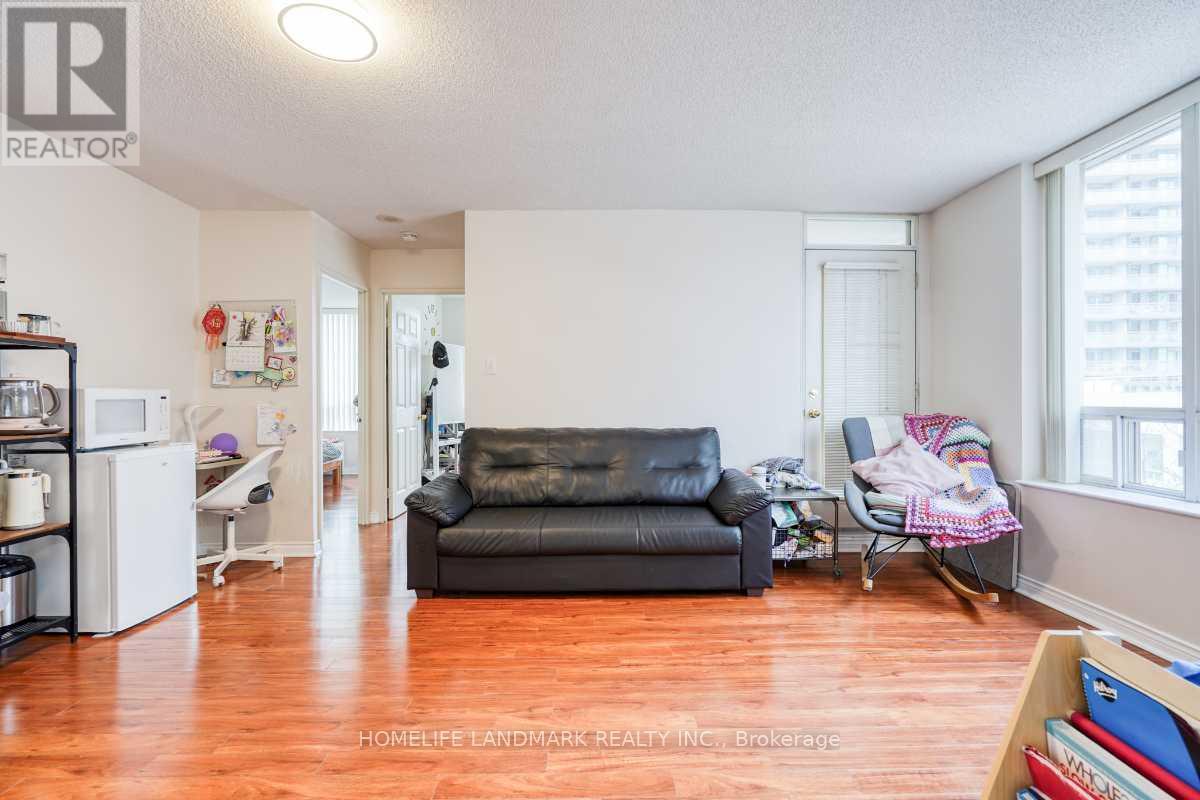302 - 260 Doris Avenue, Toronto (Willowdale East), Ontario  M2N 6X9 - Photo 6 - C12870748