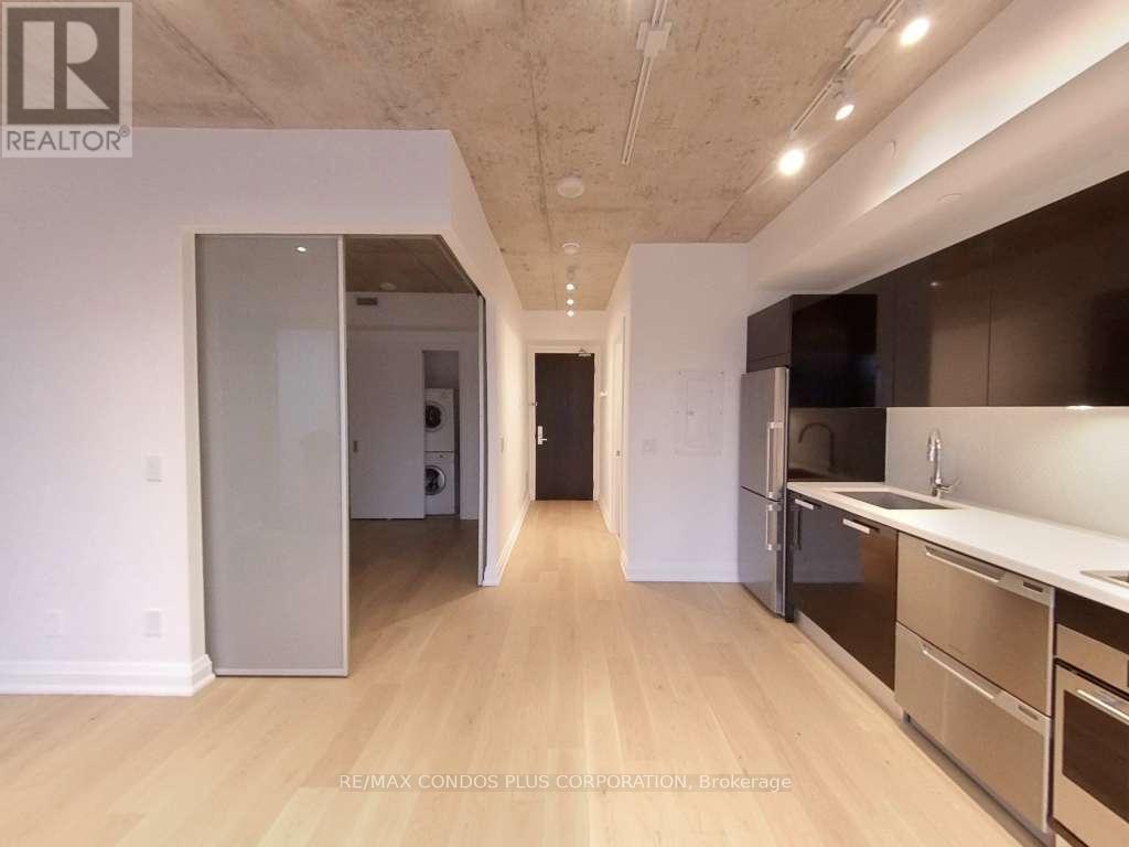 1302 - 224 King Street W, Toronto (Waterfront Communities), Ontario  M5H 0A6 - Photo 4 - C12870762