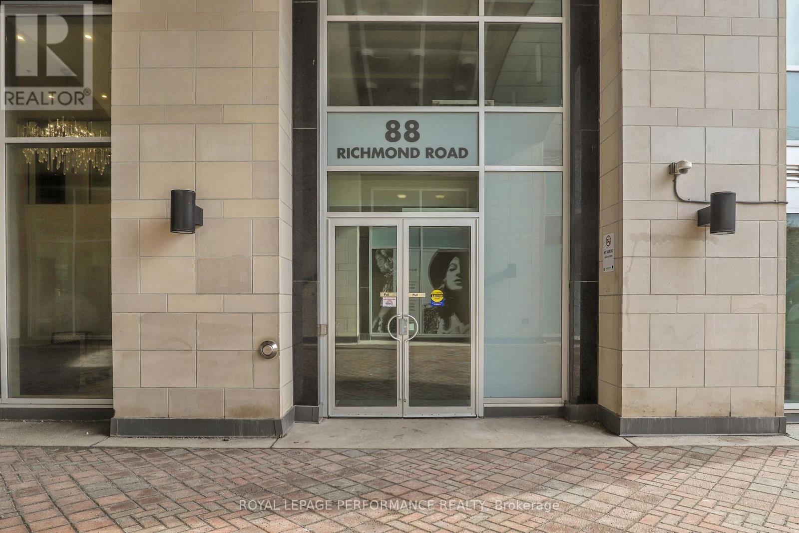 413 - 88 Richmond Road, Ottawa, Ontario  K1Z 0B1 - Photo 2 - X12870794