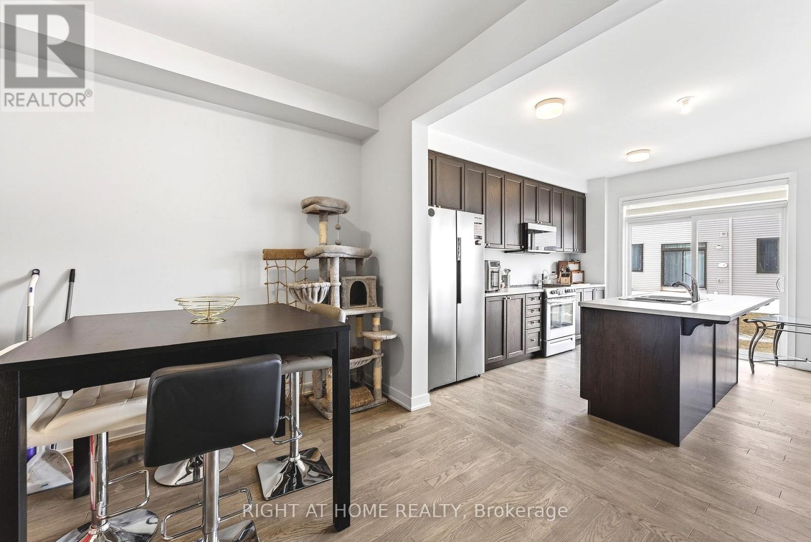 502 Culdaff Road, Ottawa, Ontario  K2S 2Z6 - Photo 7 - X12870834