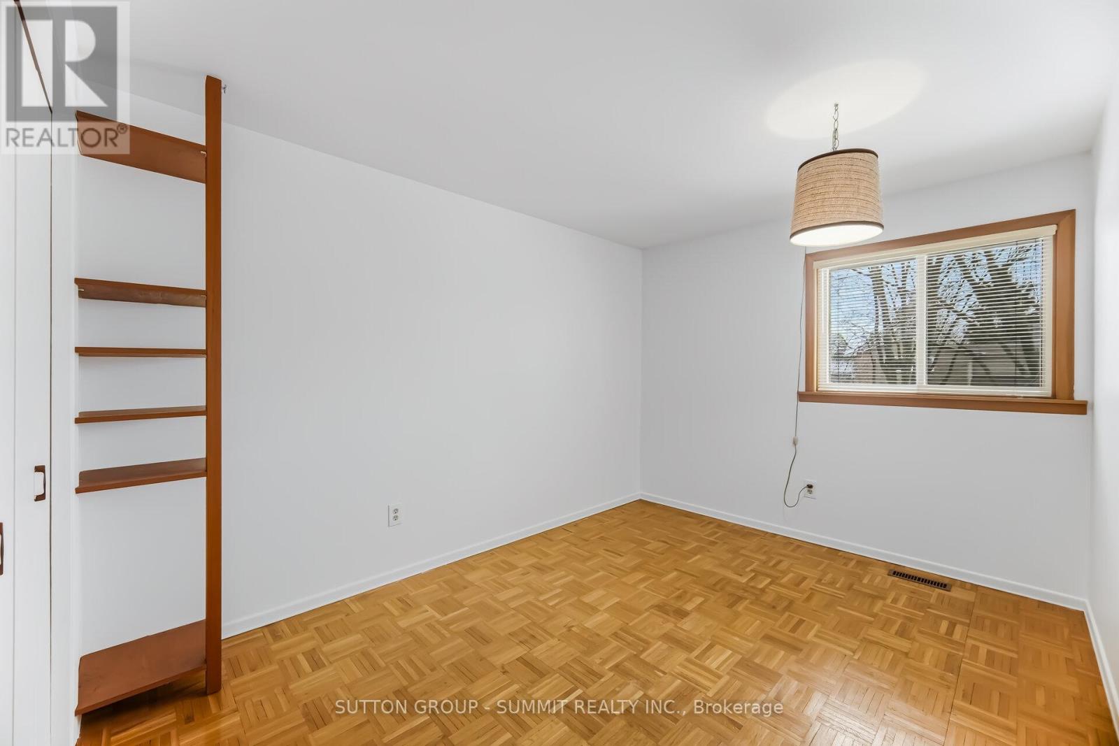 11 St Andrew's Court, Aurora, Ontario  L4G 3B2 - Photo 15 - N12870802