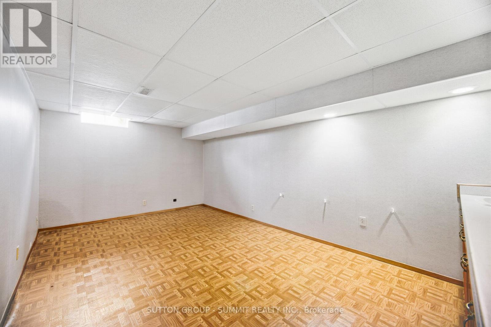 11 St Andrew's Court, Aurora, Ontario  L4G 3B2 - Photo 20 - N12870802