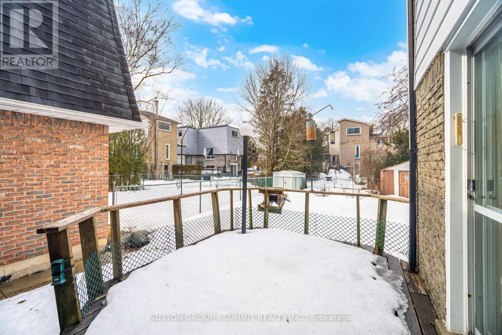 11 St Andrew's Court, Aurora, Ontario  L4G 3B2 - Photo 24 - N12870802