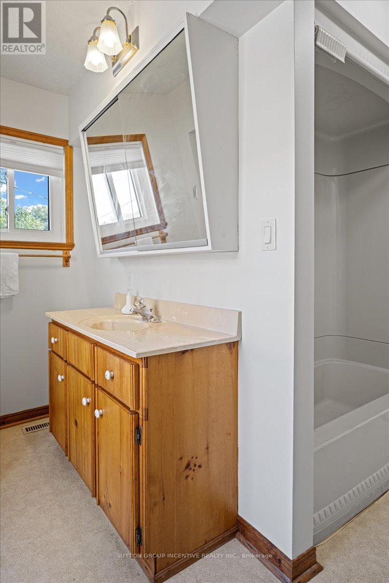 153 Colborne Street W, Orillia, Ontario  L3V 2Z4 - Photo 18 - S12870842