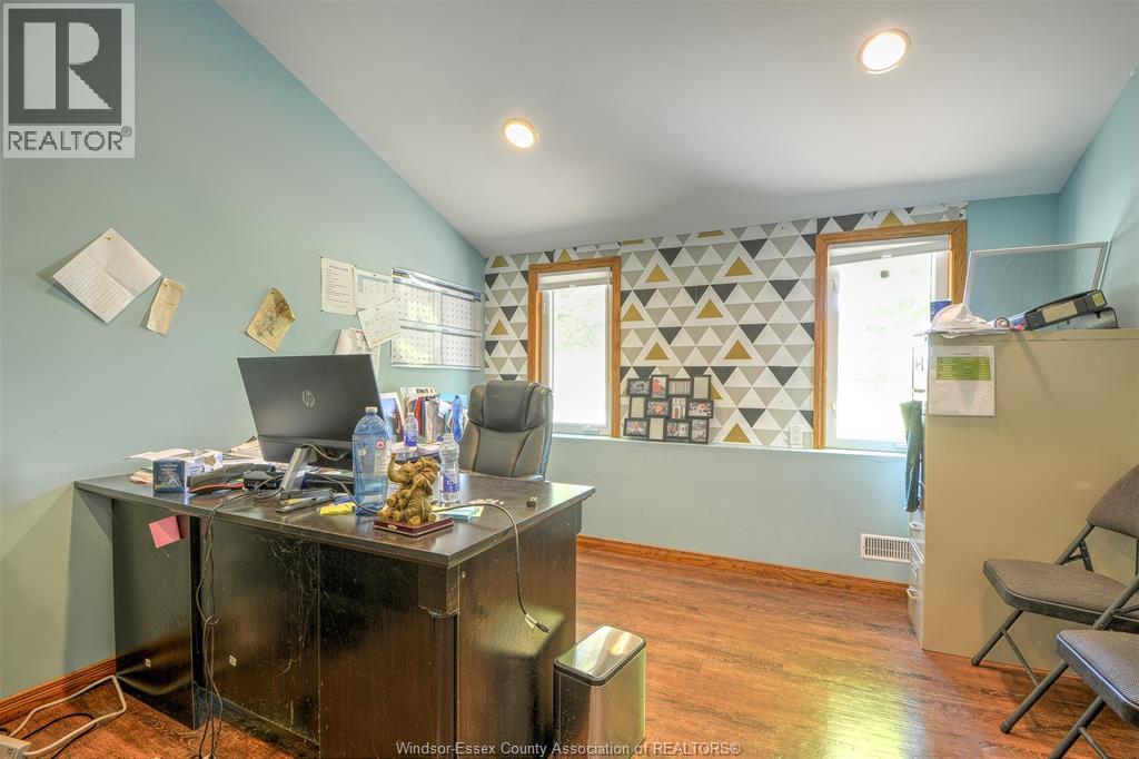 6400 Walker, Tecumseh, Ontario  N0R 1L0 - Photo 11 - 26000581