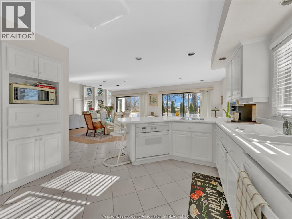 137 Ironwood Drive, Amherstburg, Ontario  N9V 3V3 - Photo 9 - 26005105