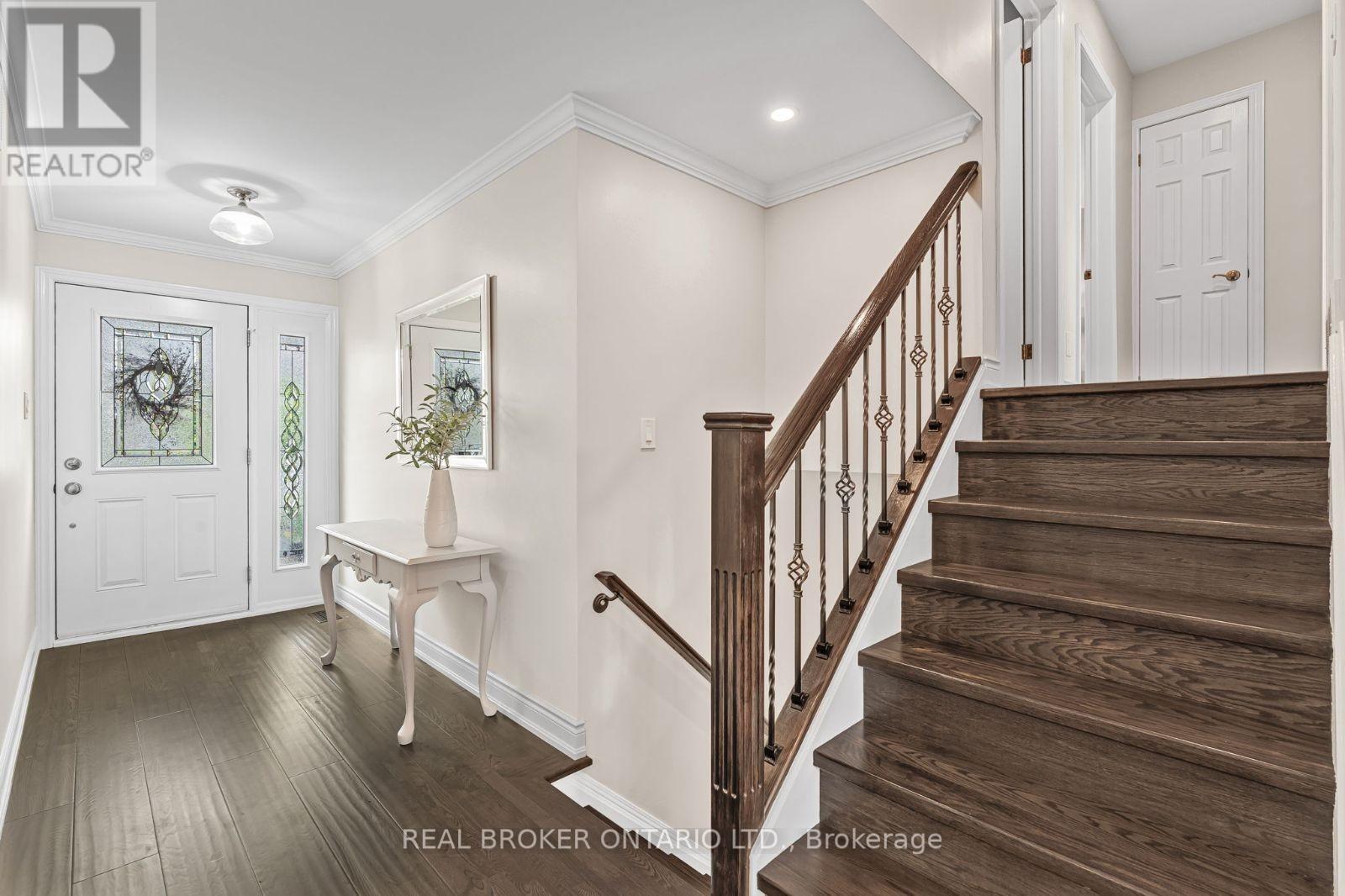 3 Ellesboro Drive, Mississauga, Ontario  L5N 1B9 - Photo 15 - W12870730