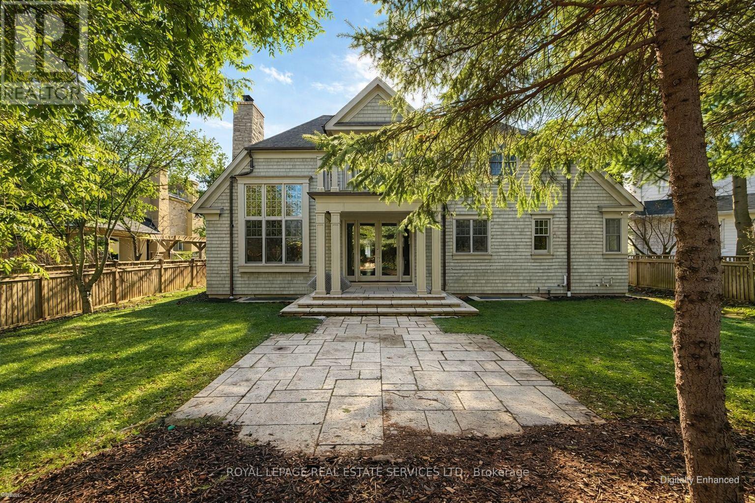 1049 Cedar Grove Boulevard, Oakville, Ontario  L6J 2C2 - Photo 45 - W12870810