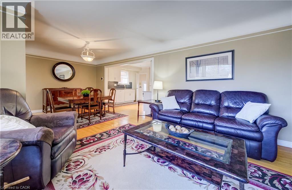 588 Krug Street, Kitchener, Ontario  N2B 1L7 - Photo 12 - 40810676