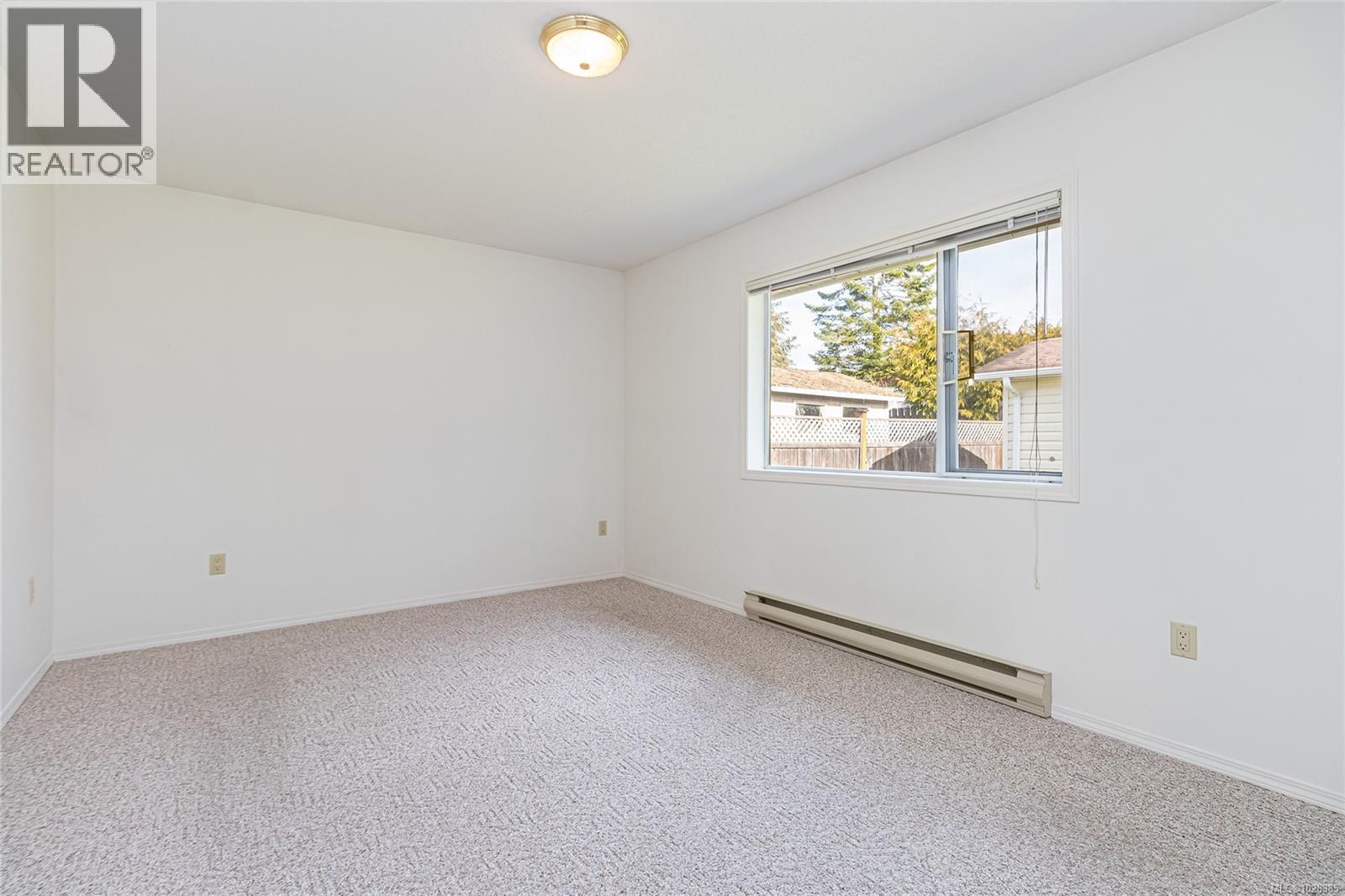 700 Arbutus St, Qualicum Beach, British Columbia  V9K 1K4 - Photo 20 - 1028385