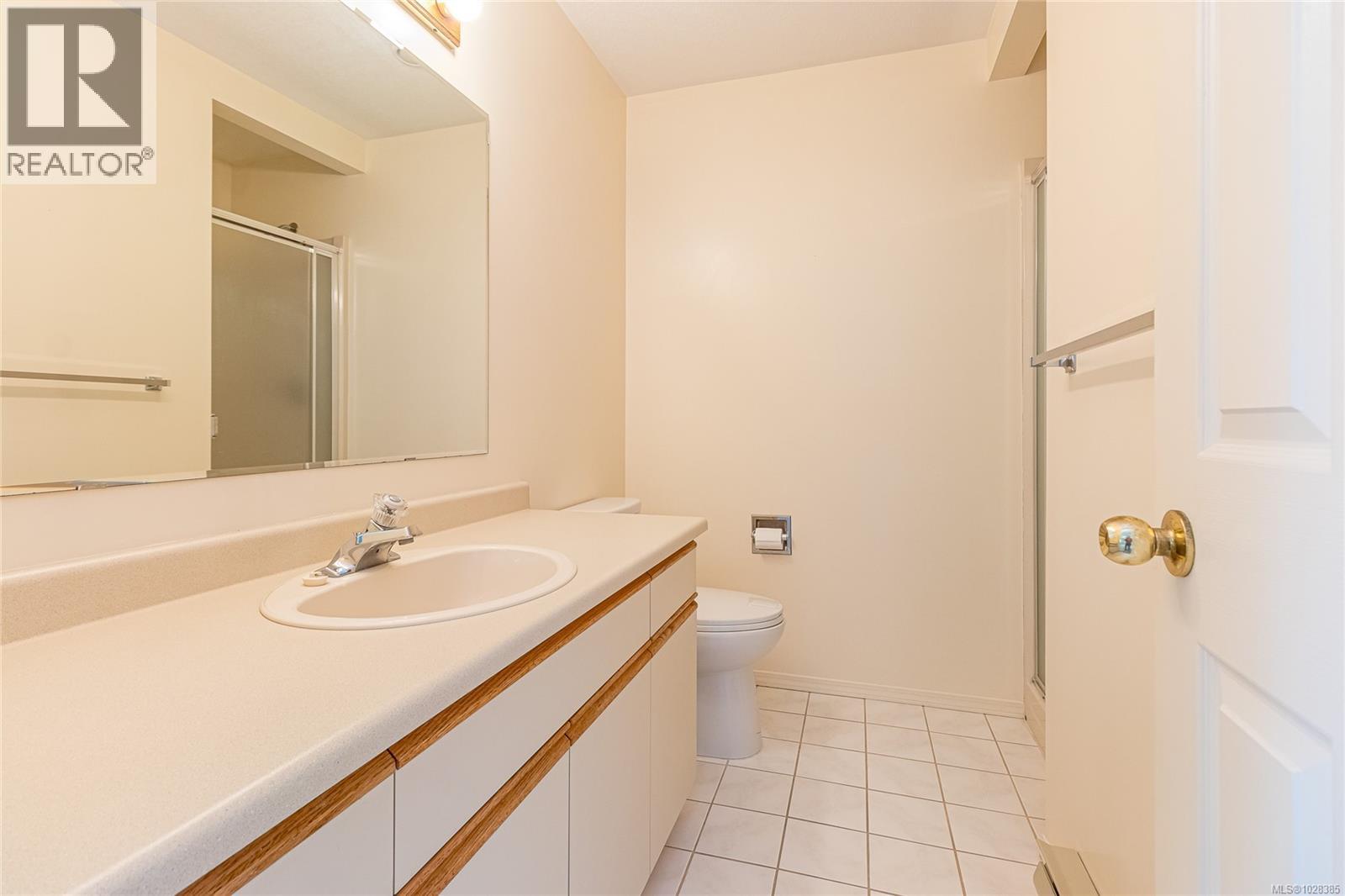 700 Arbutus St, Qualicum Beach, British Columbia  V9K 1K4 - Photo 23 - 1028385