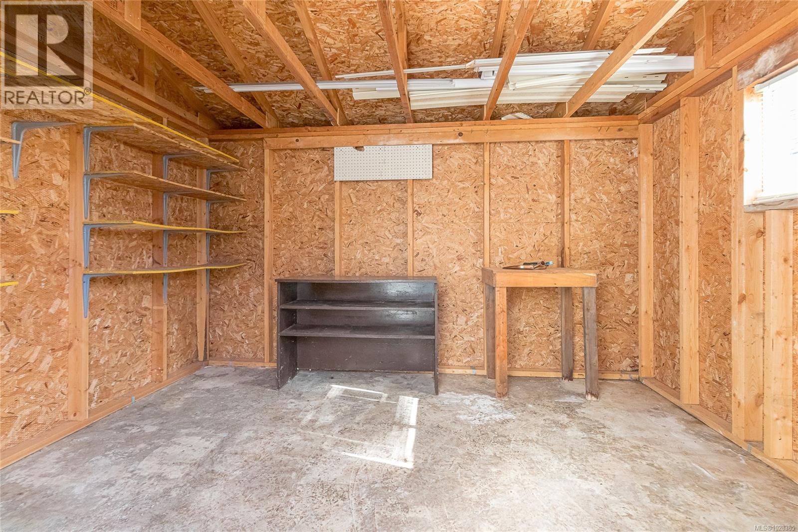 700 Arbutus St, Qualicum Beach, British Columbia  V9K 1K4 - Photo 32 - 1028385