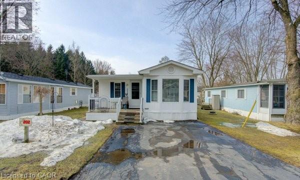 580 Beaver Creek Road Unit# 202, Waterloo, Ontario  N2J 3Z4 - Photo 1 - 40811340