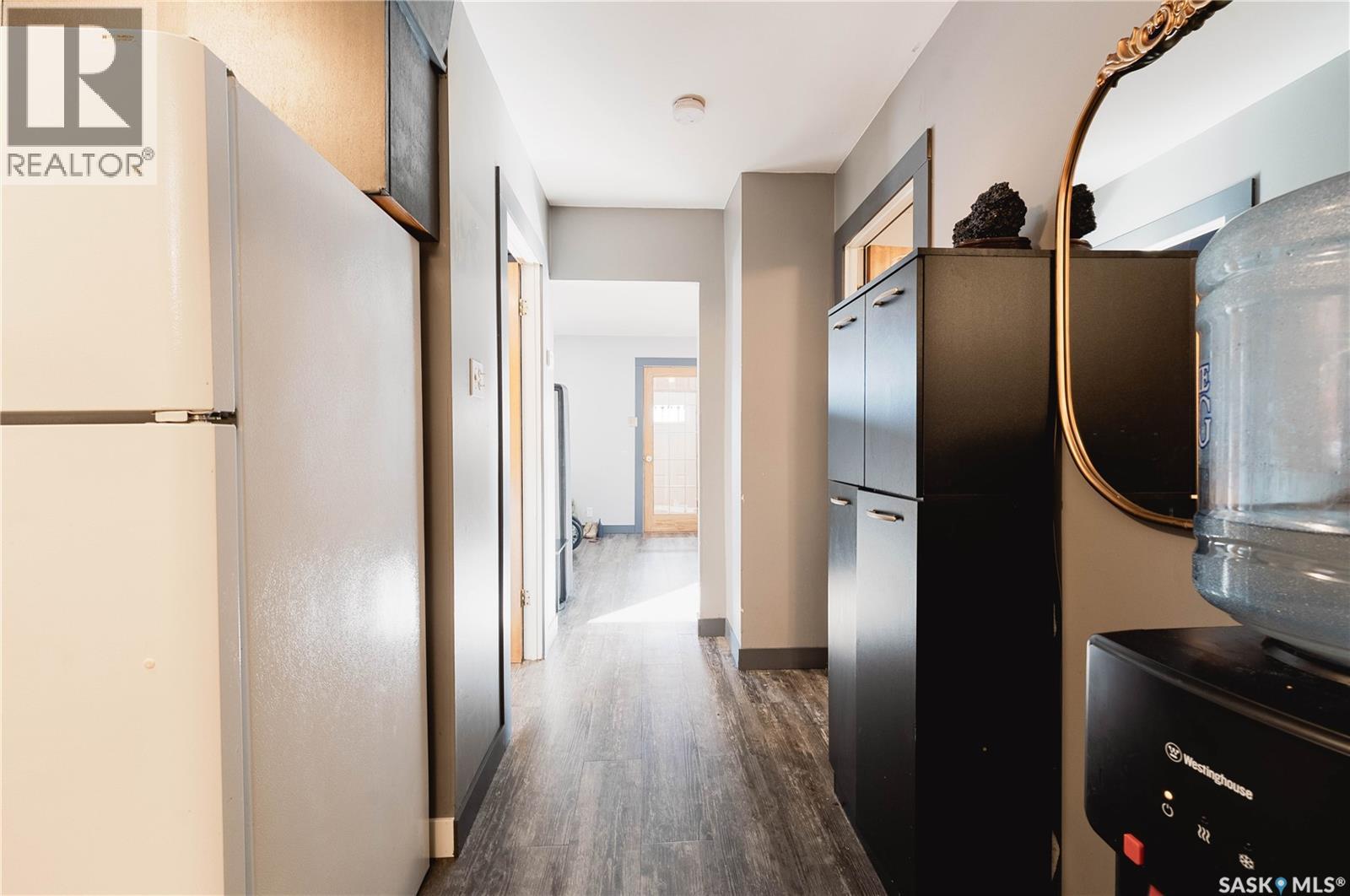 830 7th Avenue Nw, Moose Jaw, Saskatchewan  S6H 4C2 - Photo 24 - SK030172