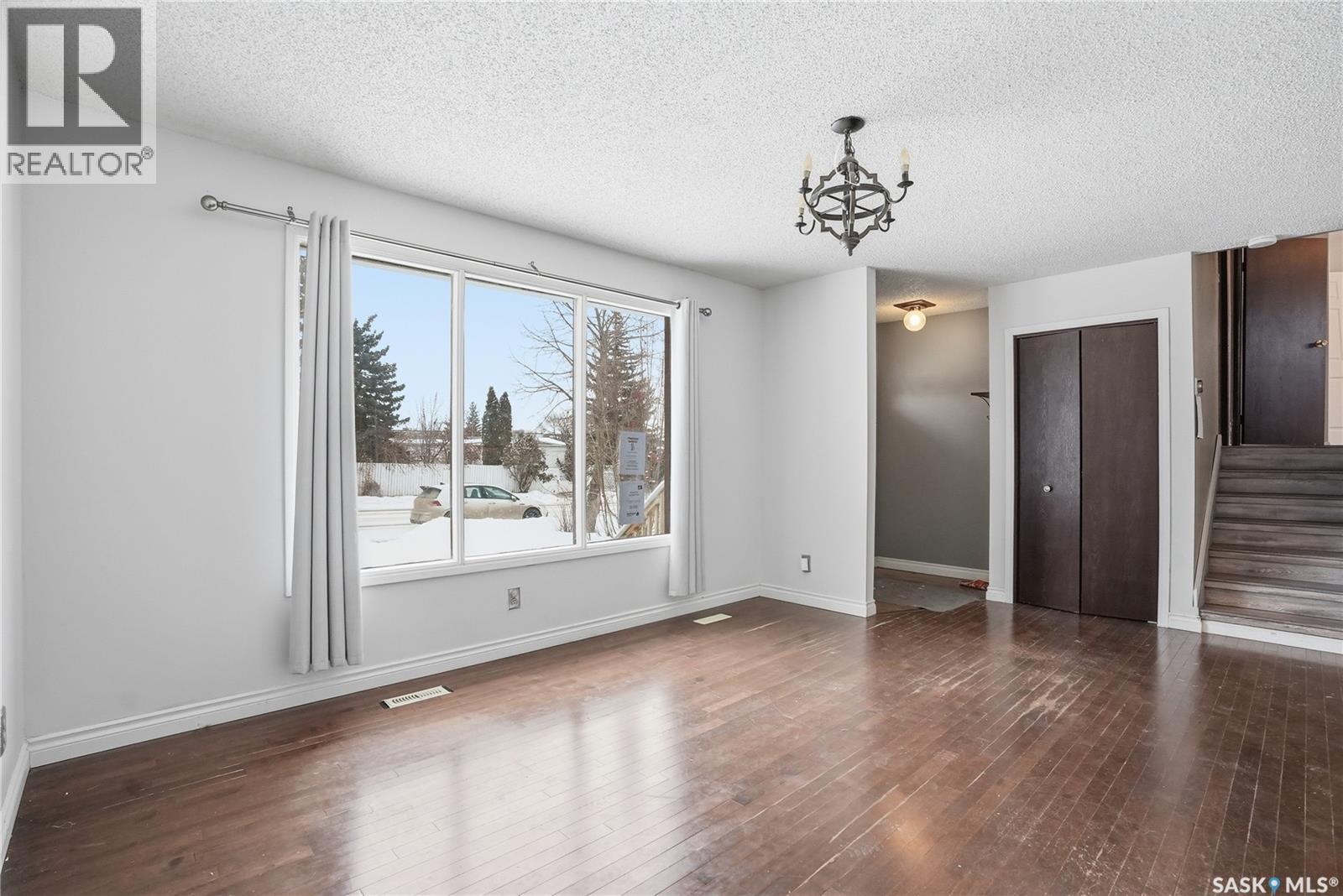 3530 Parkdale Road, Saskatoon, Saskatchewan  S7H 4W4 - Photo 6 - SK029988