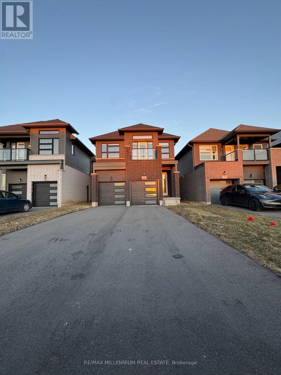 99 Louise Street, Welland (Lincoln/crowland), Ontario  L3B 0J8 - Photo 2 - X12870780