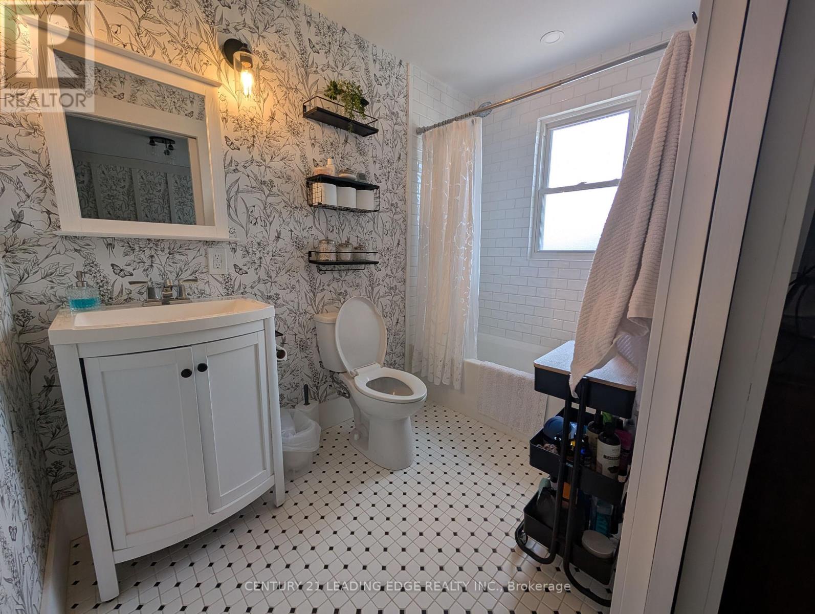 5969 Culp Street, Niagara Falls (Dorchester), Ontario  L2G 2B6 - Photo 14 - X12870804