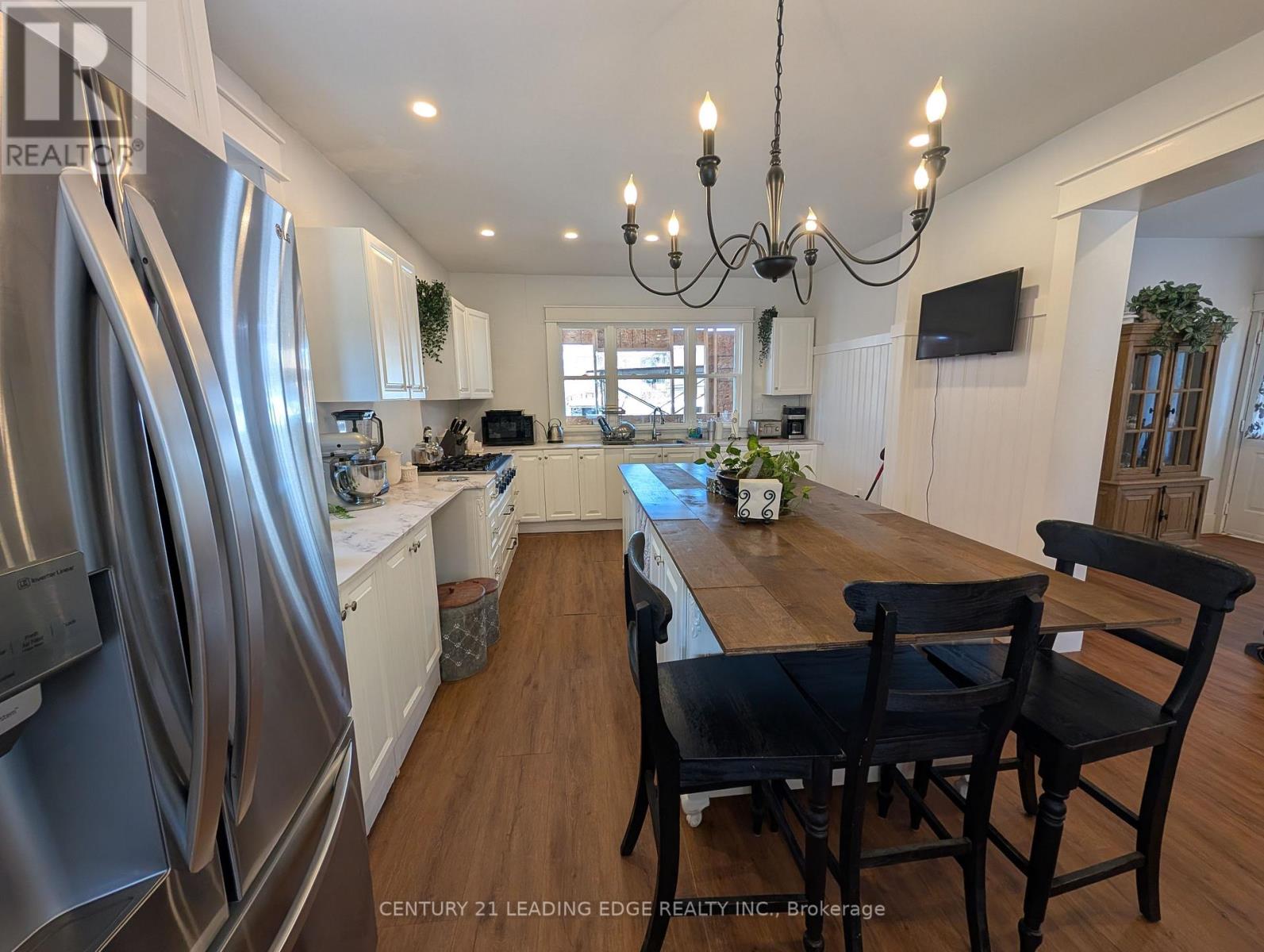 5969 Culp Street, Niagara Falls (Dorchester), Ontario  L2G 2B6 - Photo 7 - X12870804