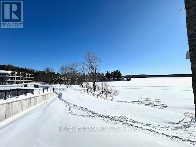 102 - 241 Crescent Bay Lane, Huntsville (Chaffey), Ontario  P1H 1B9 - Photo 13 - X12870808