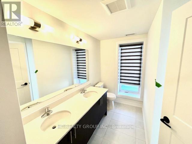 102 - 241 Crescent Bay Lane, Huntsville (Chaffey), Ontario  P1H 1B9 - Photo 8 - X12870808