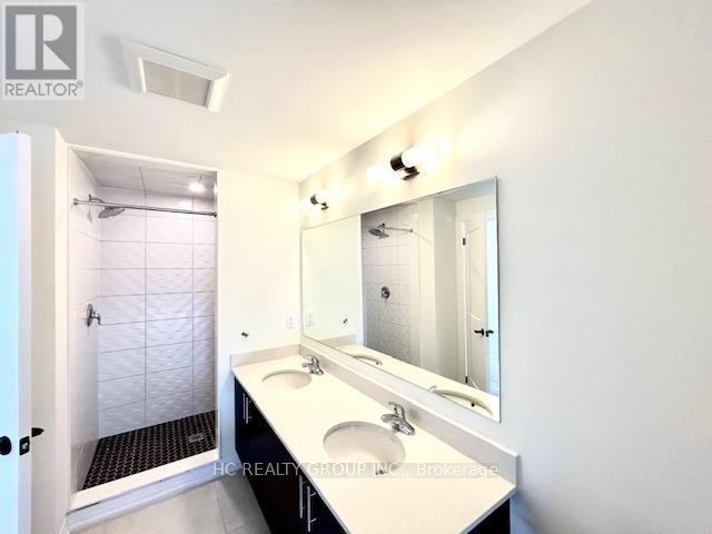 102 - 241 Crescent Bay Lane, Huntsville (Chaffey), Ontario  P1H 1B9 - Photo 9 - X12870808