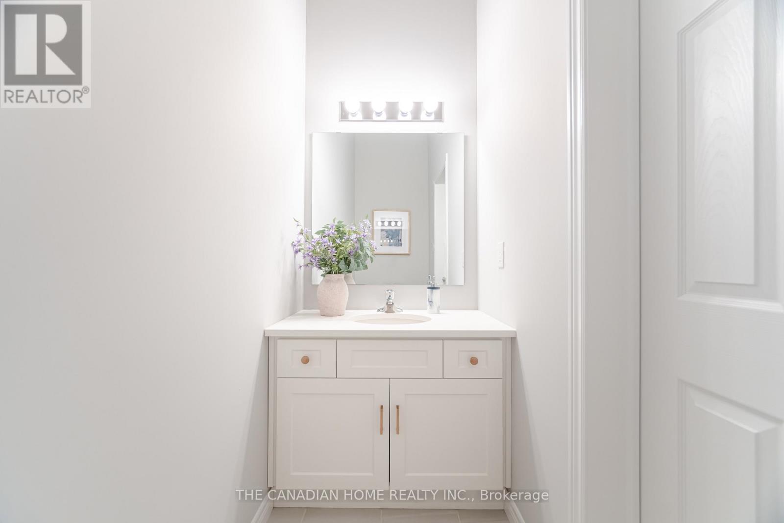 148 Starwood Drive, Guelph, Ontario  N1E 7G7 - Photo 18 - X12870824